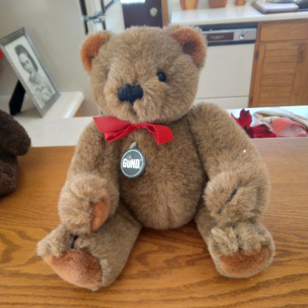 Bear, GUND, Collector Classic, 1983